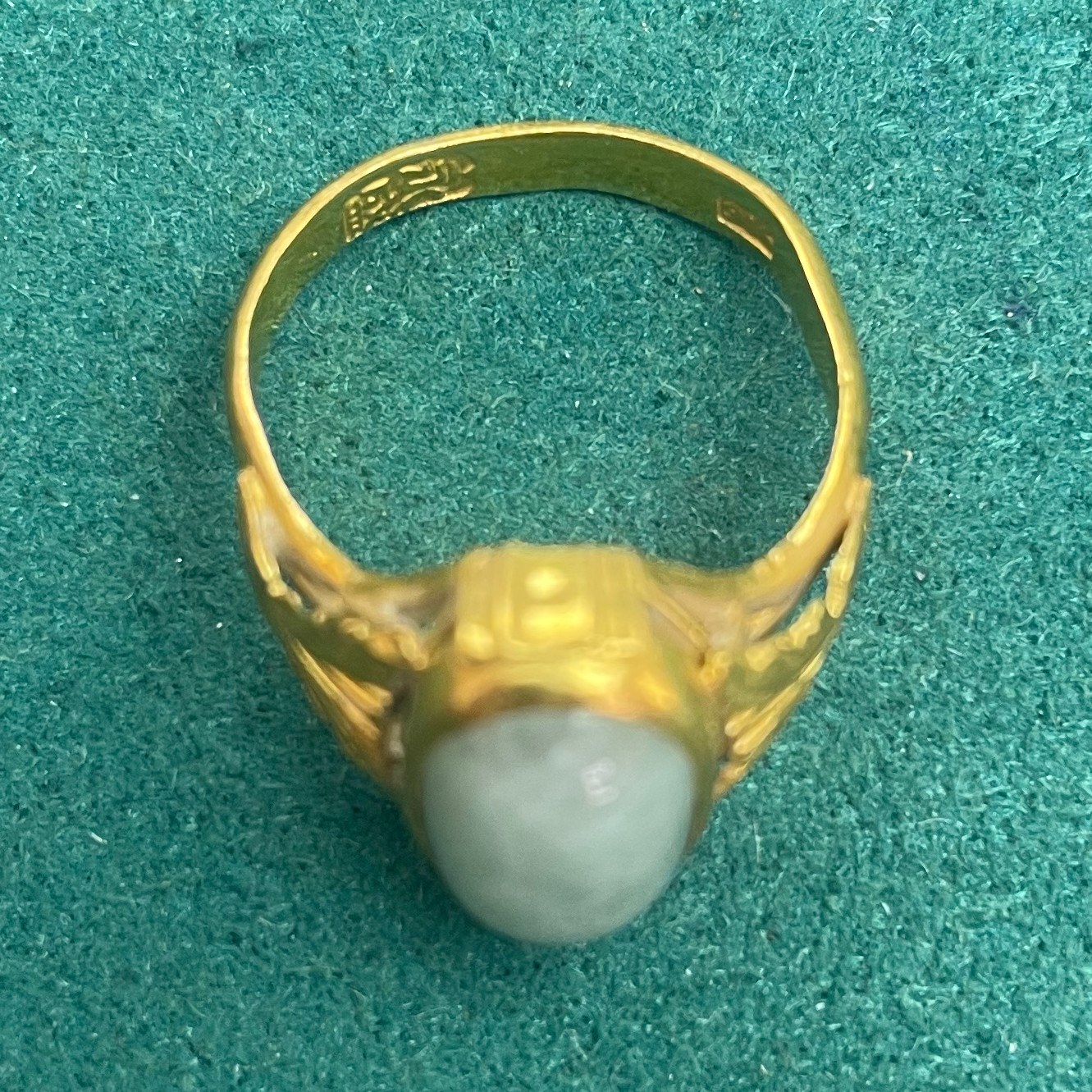 Pale Rounded-Stone Decorative Ring