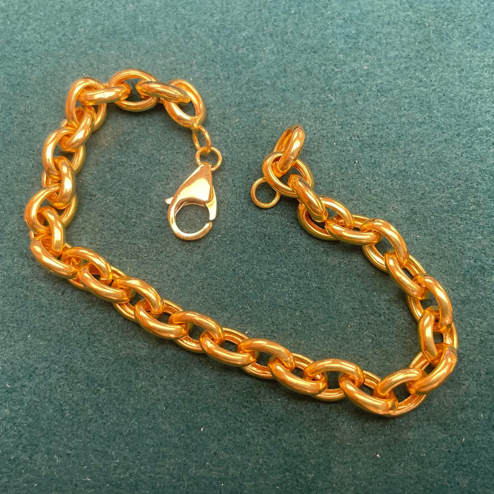 Classic Oval-Link Bracelet